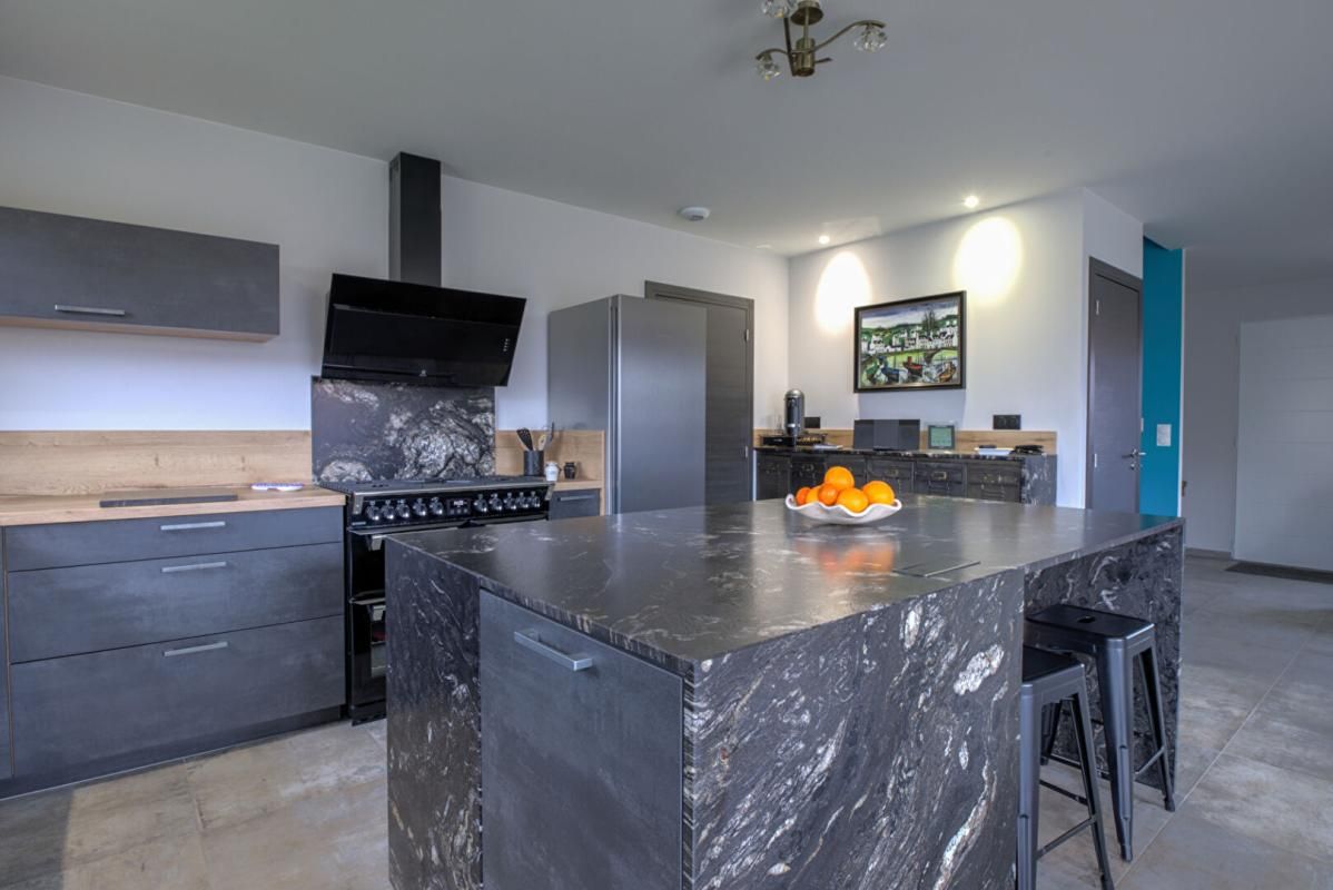 SERVAS Villa contemporaine de 2022 : Prestations soignées et confort 3