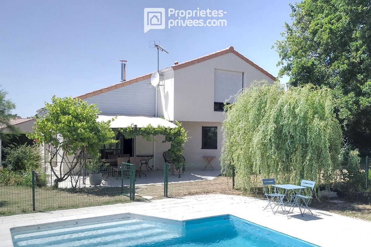 Maison La Seguiniere 8 pièce(s) 146 m2