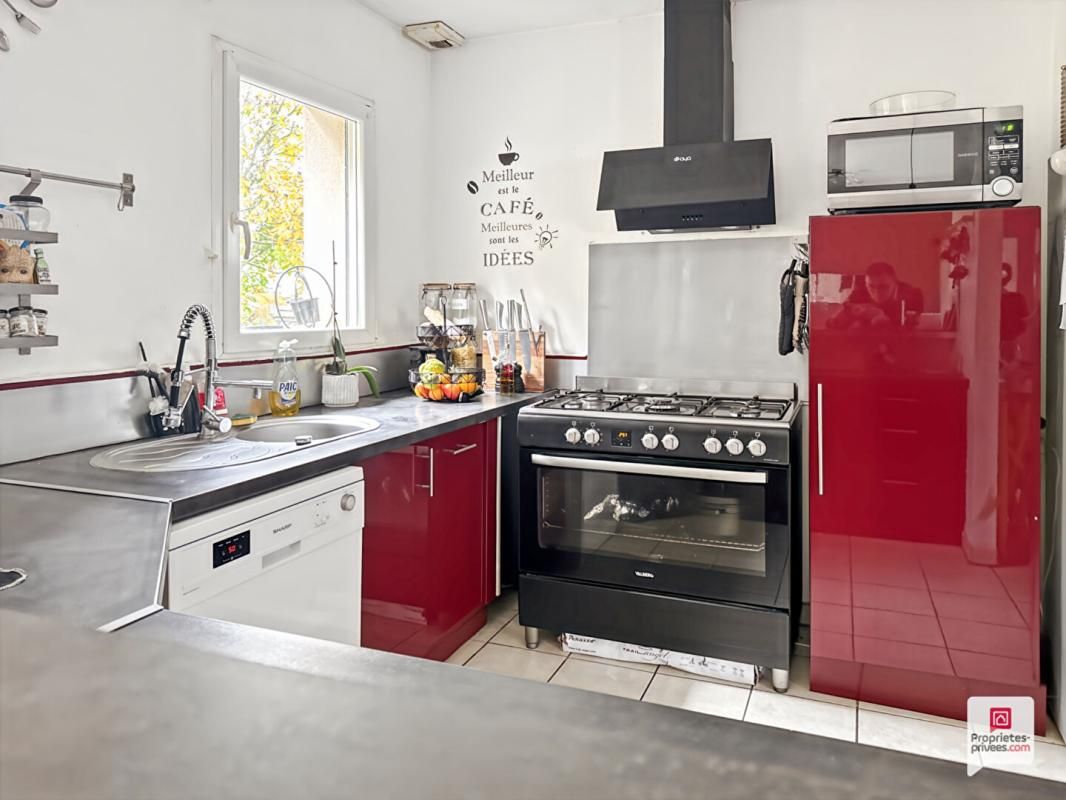 PRECIGNE Maison 7 pièce(s) 151 m2 2