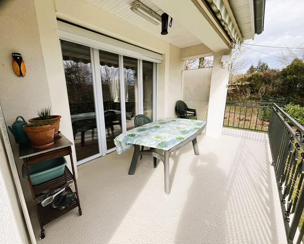 CHATEAU-L'EVEQUE Maison Château L'Evêque 116 m2  avec grand jardin 4