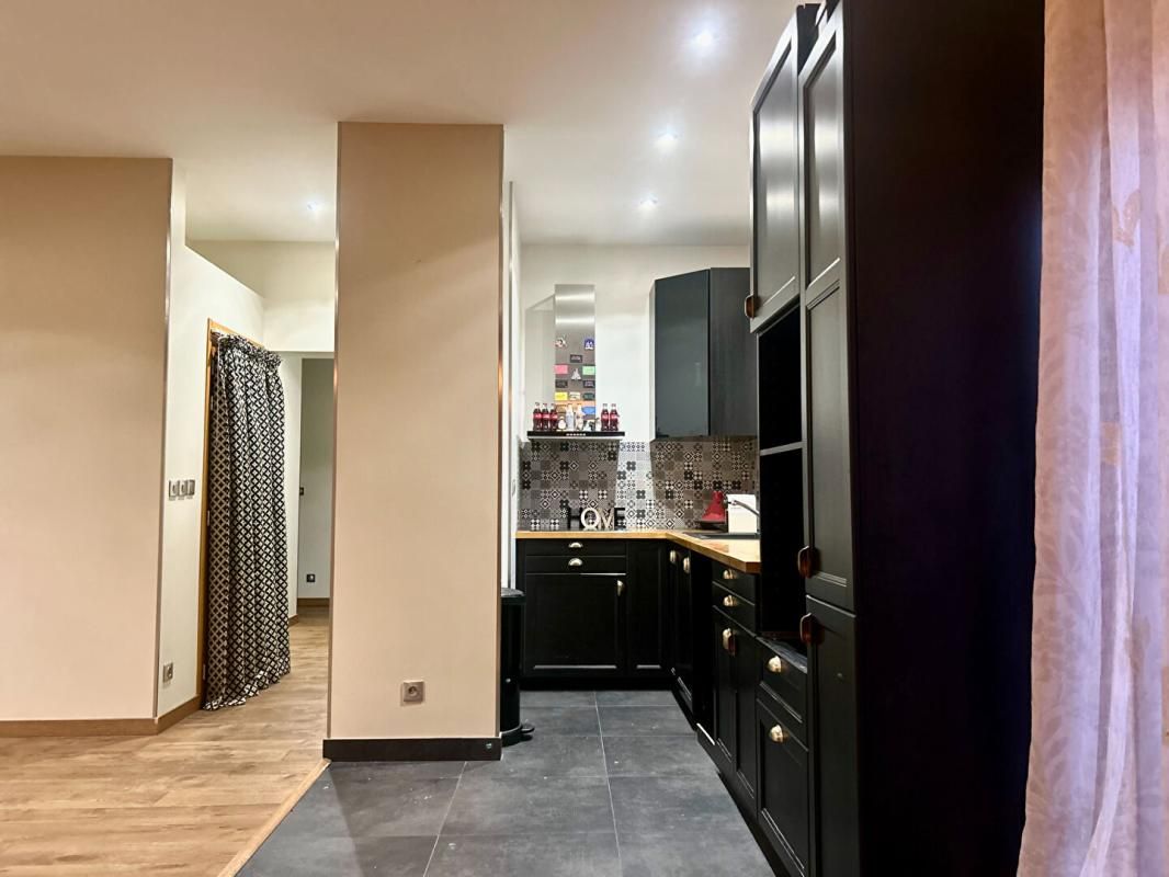 FONTENAY-SOUS-BOIS Maison Fontenay 12 min RER A  3 chambres et beau jardin! 3