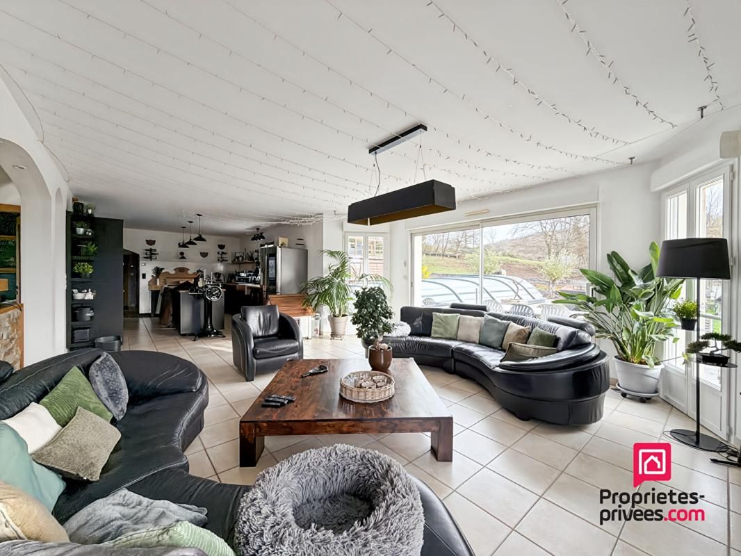 SAINT-GERMAIN-DES-CHAMPS Pavillon Saint Germain Des Champs 4 chambres 1ha de terrain 4