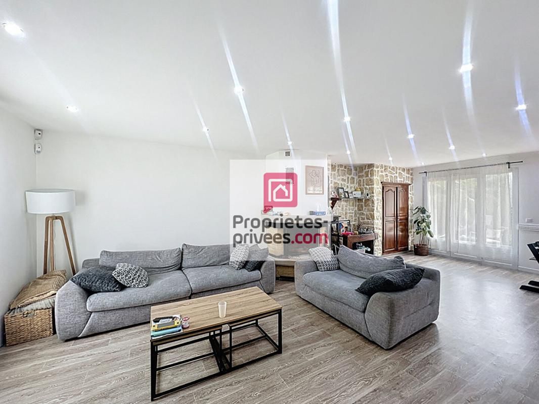LE PERRAY-EN-YVELINES maison familiale avec 6 chambres 3