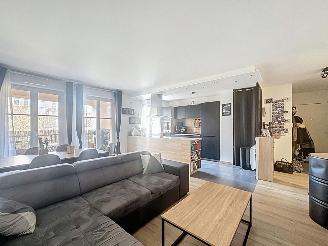 ELANCOURT T3 OUEST AVEC BALCON  CHARME & CONFORT IMMÉDIAT 3