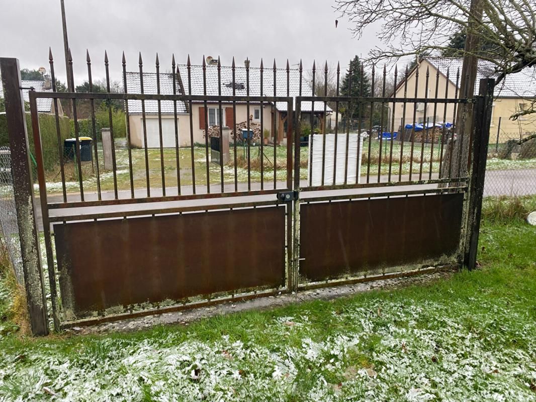 MONTEAUX Terrain Monteaux 1107 m2 4