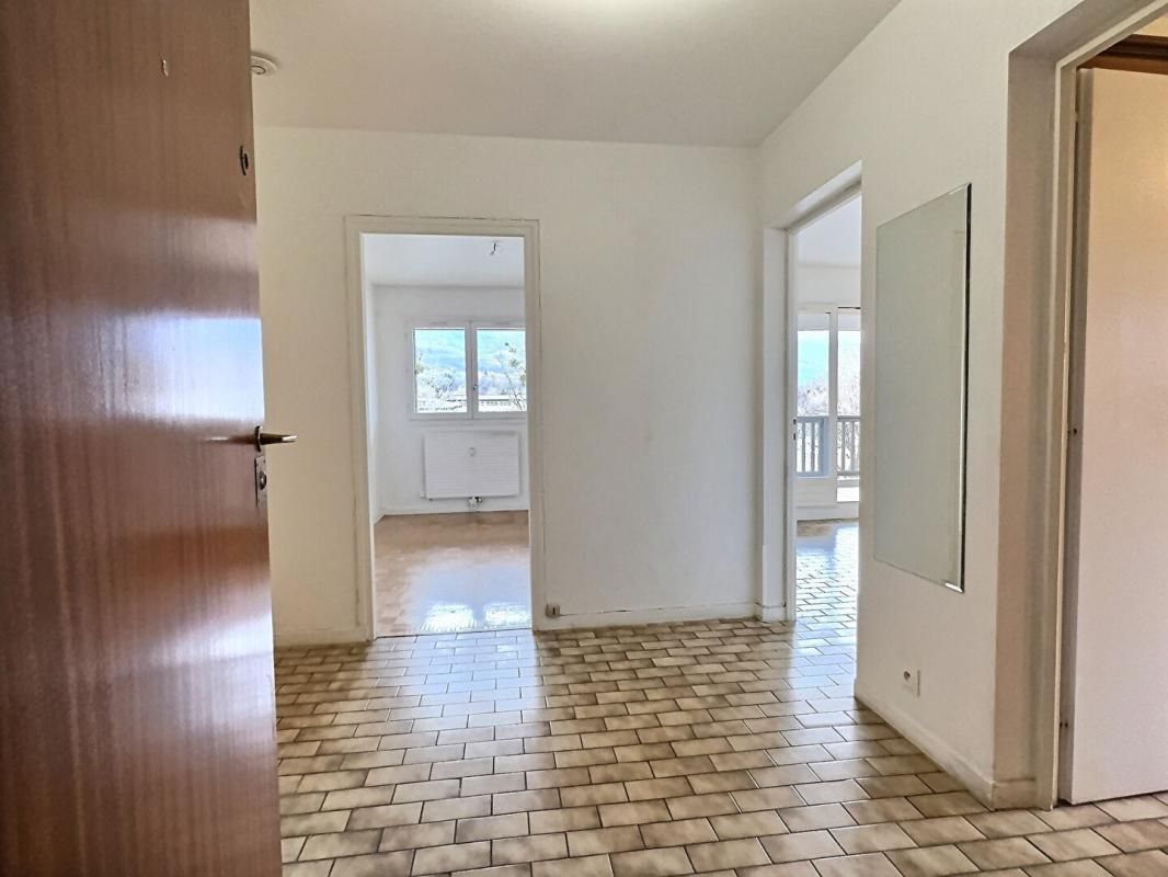 LA MOTTE-SERVOLEX Appartement La Motte Servolex 3 pièces 82 m2 avec terrasse 3