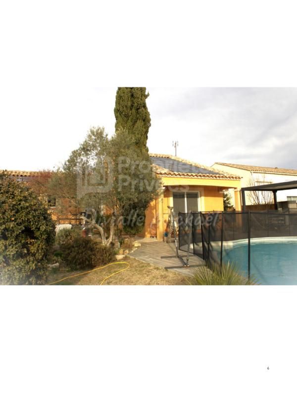 Maison de plain-pied - 136 m² - 6 pièces - Classe A