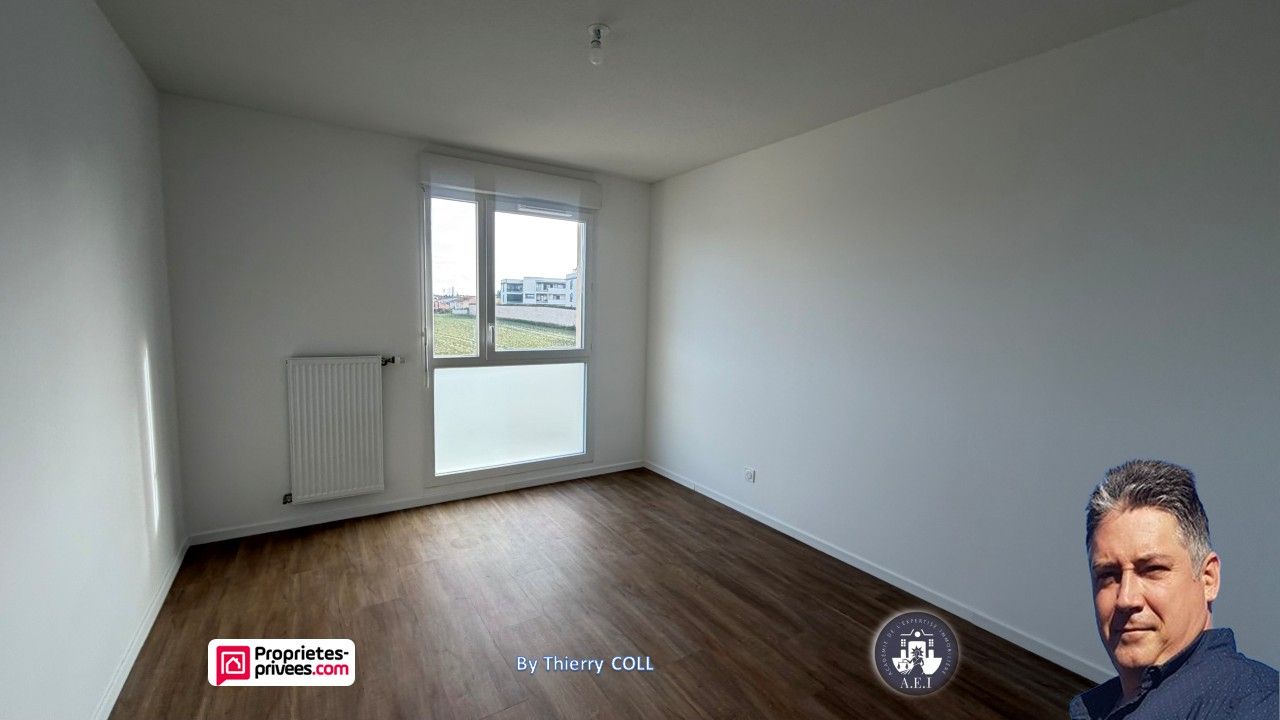 RILLIEUX-LA-PAPE APPARTEMENT T4 RILLIEUX LA PAPE DE  81.05 m2  - 3 CHAMBRES 3