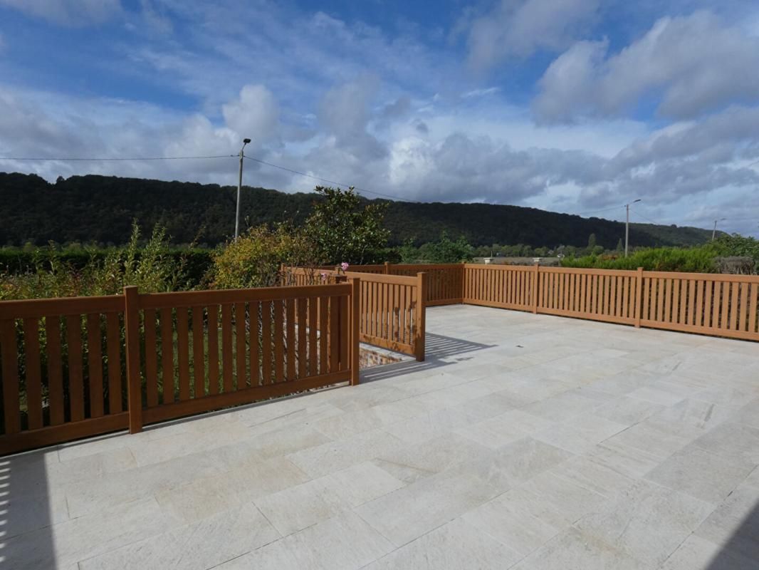 LIMETZ-VILLEZ Maison familiale 155 m2+ exeptionnel sous sol 4