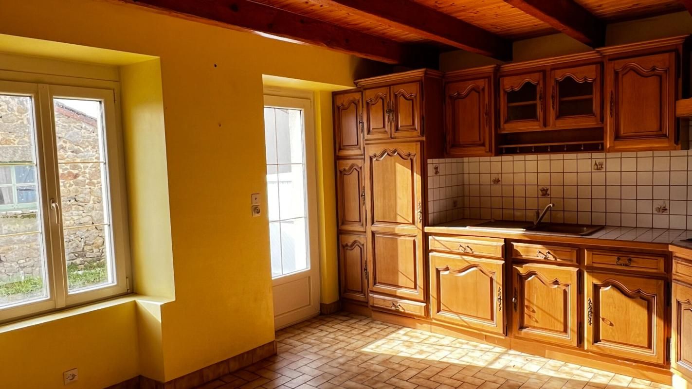 POUZAUGES Maison Pouzauges 115 m² 3