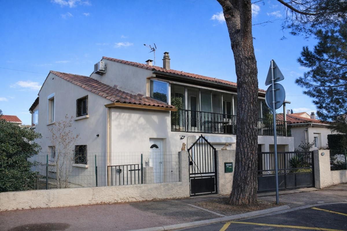 Maison Argeliers 7 pièce(s) 150 m2