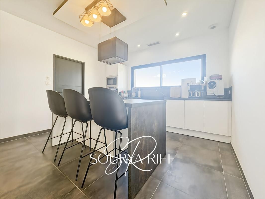 CONQUES-SUR-ORBIEL VILLA DE PLAIN-PIED,  PISCINE, CONQUES SUR ORBIEL, 110 M2 4