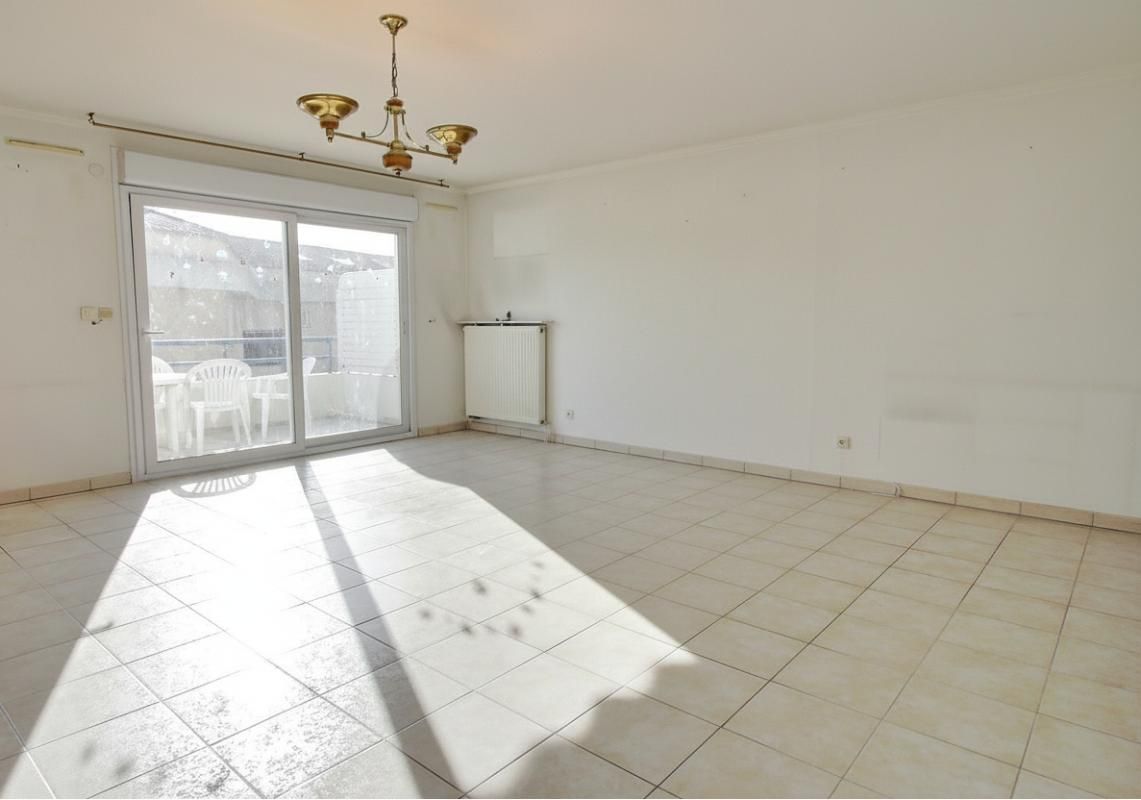 FREJUS Appartement Frejus 3 pièces 82 m2 Avec 2 garages 3