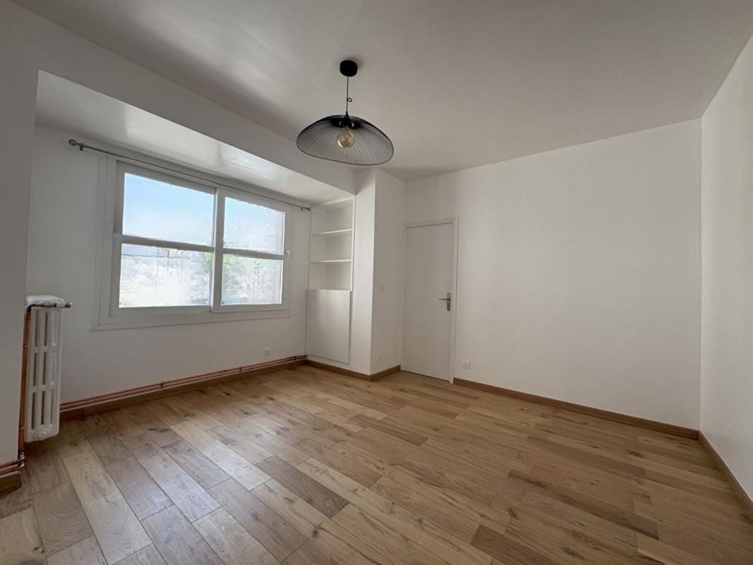 EXCLUSIVITE A VENDRE 37000 Tours centre Appartement 2 pièces 50 m2