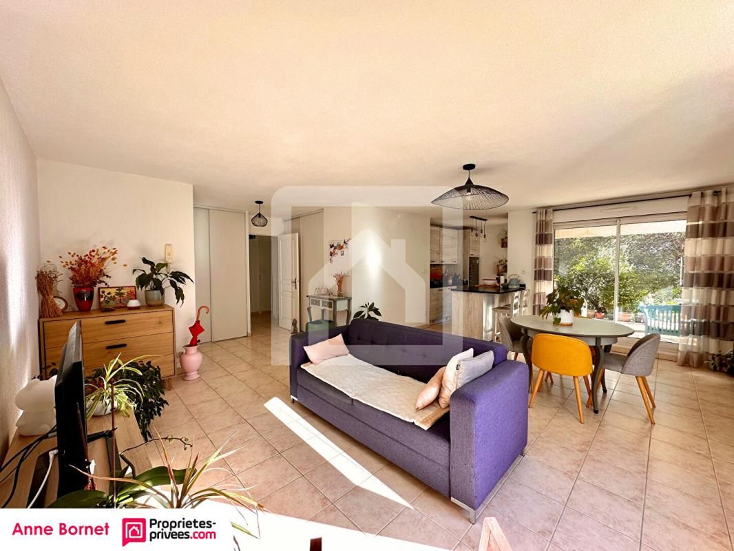 GRASSE Appartement 3 pièces en rez-de-jardin 70 m2, 2 parkings, piscines, tennis 3