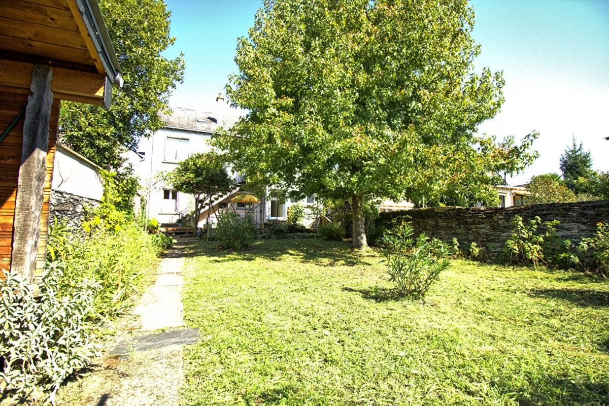 TRELAZE Maison de ville de 176 m²  avec Jardin à TRELAZE à 8 mn de la Madeleine 2