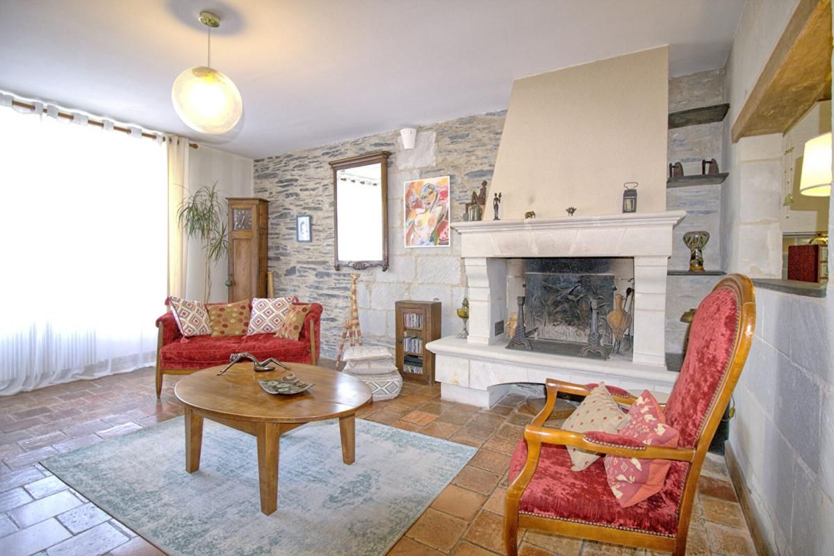 TRELAZE Maison de ville de 176 m²  avec Jardin à TRELAZE à 8 mn de la Madeleine 3