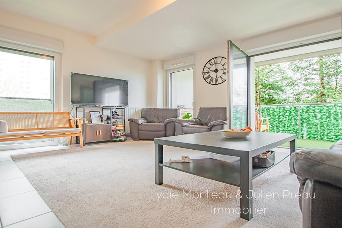 NANTES ÎLE DE NANTES - T2 AVEC GRANDE TERRASSE 3