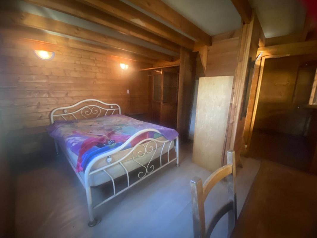 SAINT-CHAMAS Maison en pleine colline à Cornillon Confoux 3