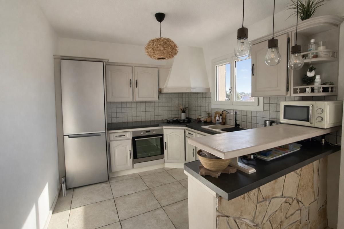 LA LONDE-LES-MAURES Maison 4 chambres avec piscine chauffée, garage - proche plages et port - La Londe-les-Maures 4