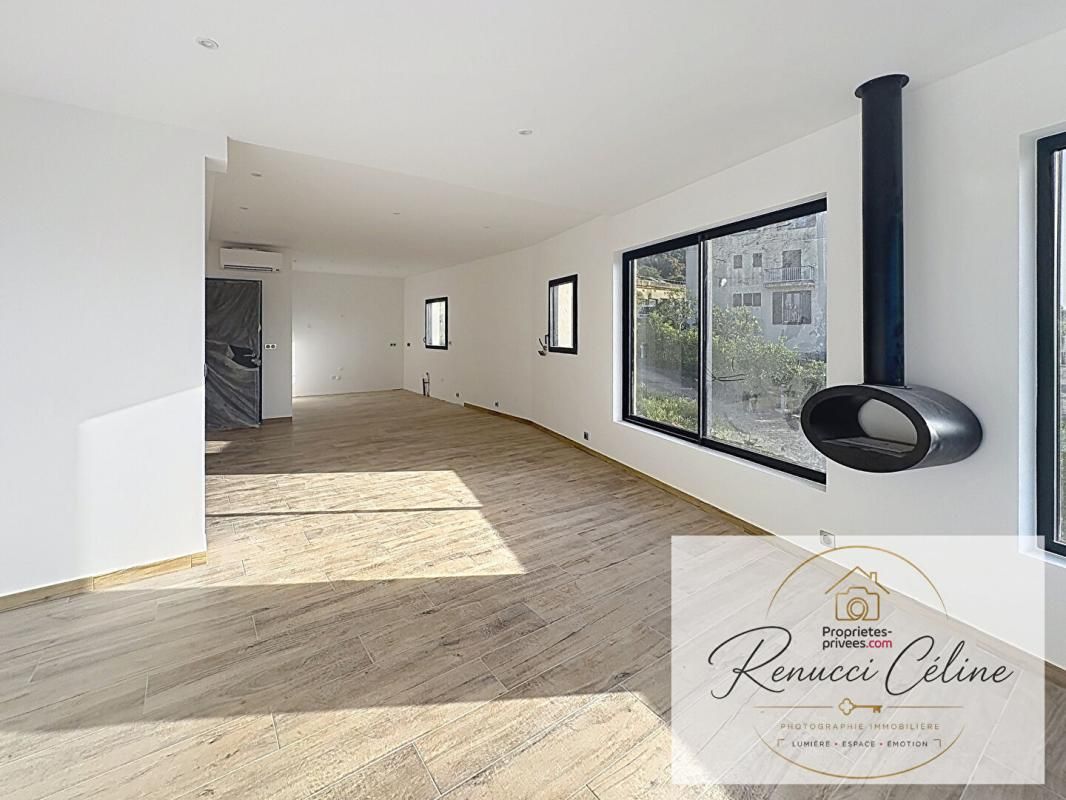 GROSSETO-PRUGNA Superbe T3 de 114 m² avec roof top de 19 m² 3