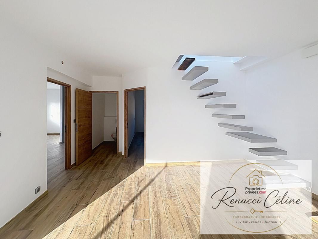 GROSSETO-PRUGNA Superbe T3 de 114 m² avec roof top de 19 m² 4