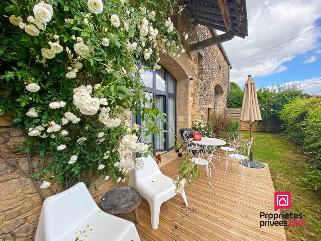 VAULT-DE-LUGNY VAULT-DE-LUGNY MAISON FAMILIALE AVEC DÉPENDANCE ET TERRAIN CONSTRUCTIBLE 1