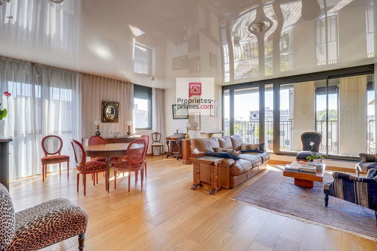 MERIGNAC Dept 33 - Mérignac Hyper Centre - Appartement Duplex T4 de 101m2 - Loggia de 10m2 et parking Double en sous sol 3