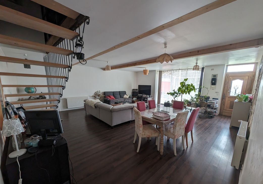 ROUILLAC Rouillac Maison 230 m², 5 ch, jardin 2