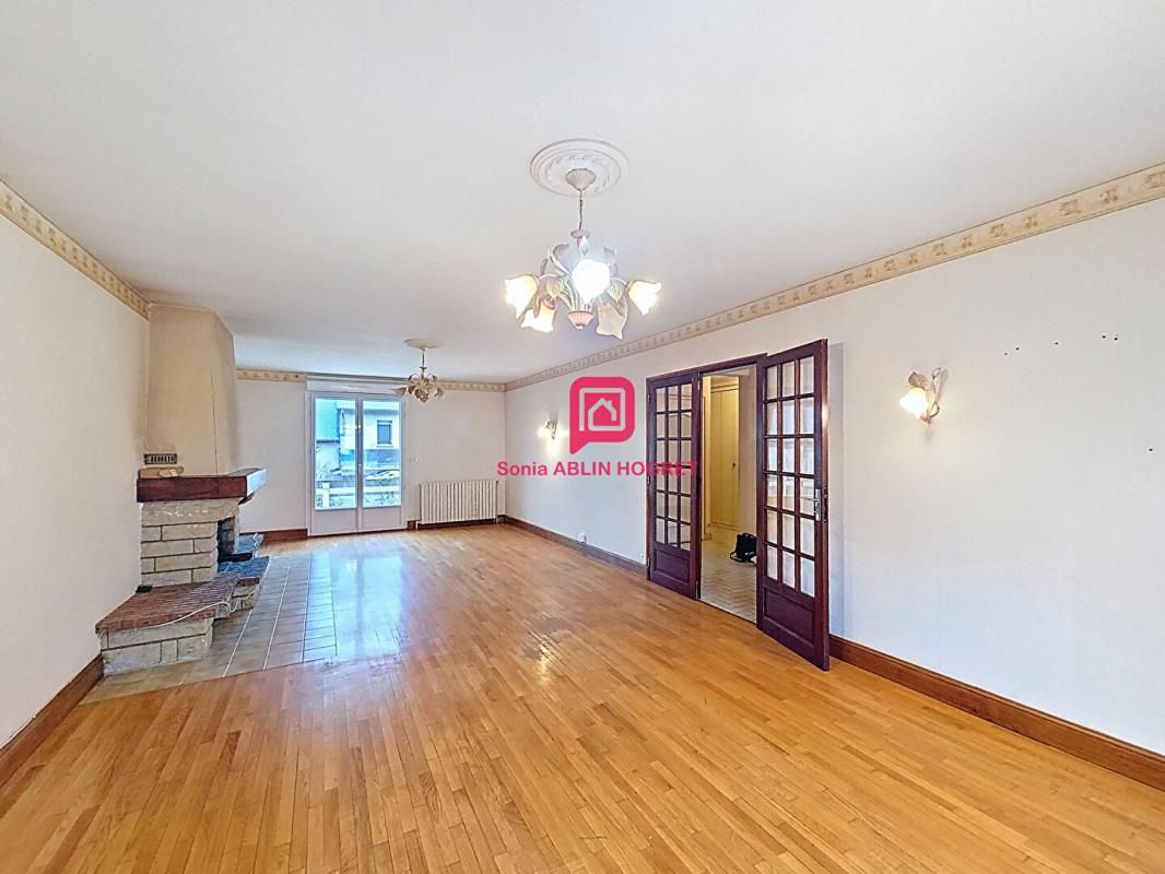 CRAON Maison  6 chambres 2