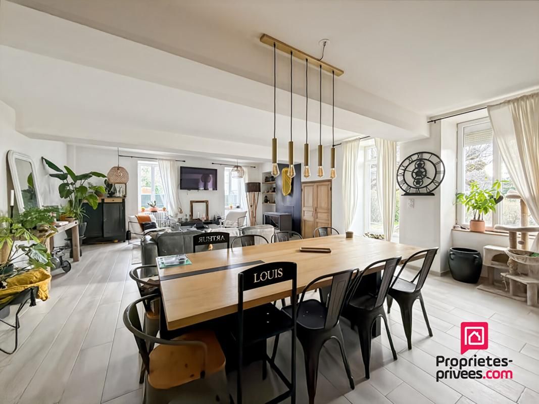 AVALLON Maison Avallon 4 chambres avec terrain et dépendance 1