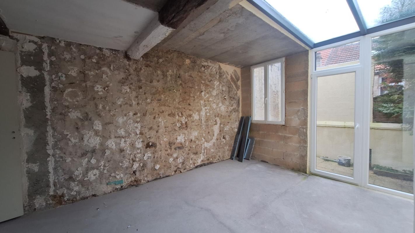 Appartement Chevreuse STUDIO à Rénover RDC