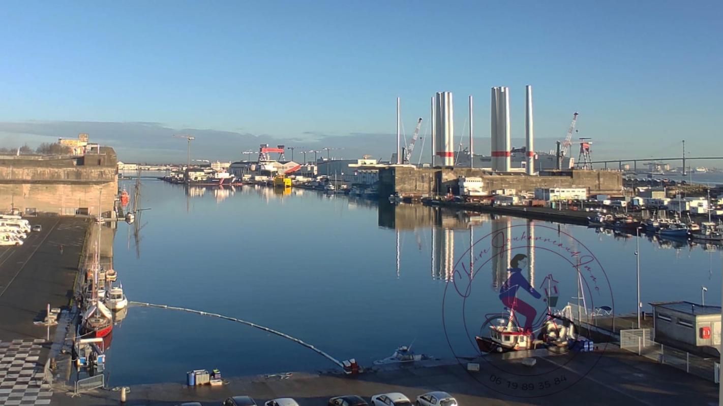 SAINT-NAZAIRE Appart 2 chambres - Vue sur le port et aperçu mer - 2