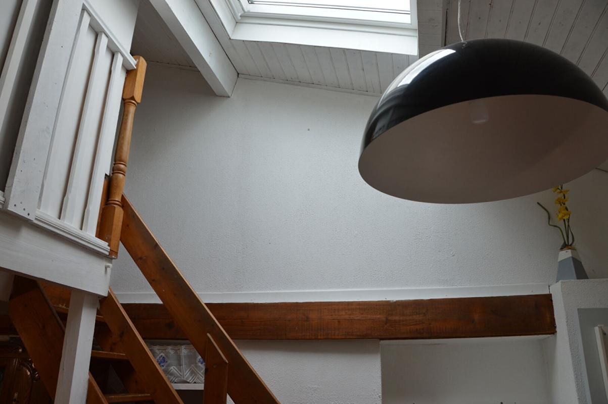 LA ROCHELLE Maison 17 La Rochelle composée de 2 logements 3