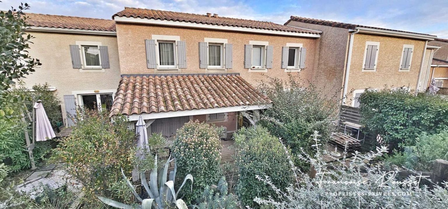 Villa duplex  et Terrasse ombragée avec intimité rare