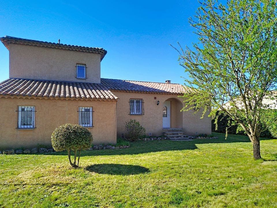 REGUSSE Maison Regusse 4 pièce(s) 102 m2 avec piscine et garage 2