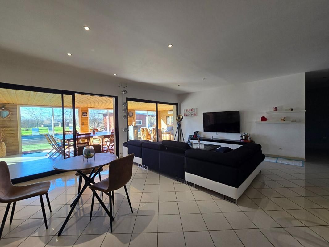 MARIOL Propriété Mariol 11 pièce(s) 340 m2 4