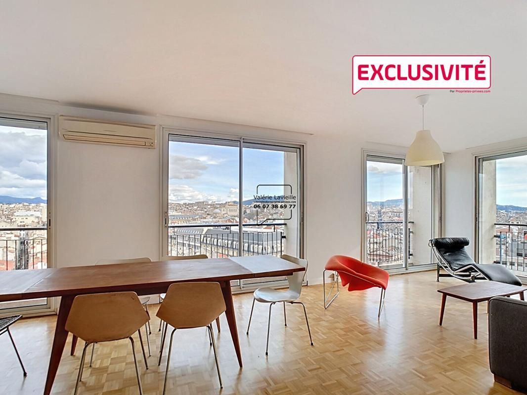 Marseille (13001) BOURSE - VIEUX PORT - Exclusivité - T4 MEUBLE - VUE IMPRENABLE