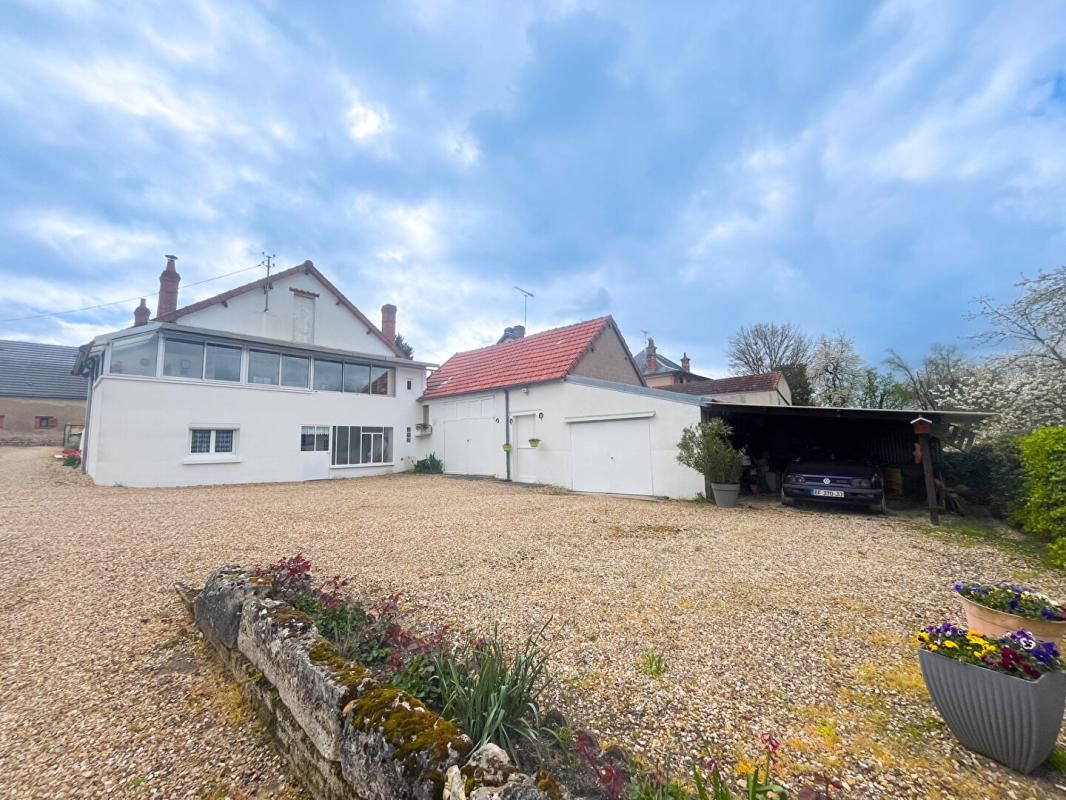 ROMORANTIN-LANTHENAY Maison Romorantin Lanthenay 5 pièce(s) 101 m2 4