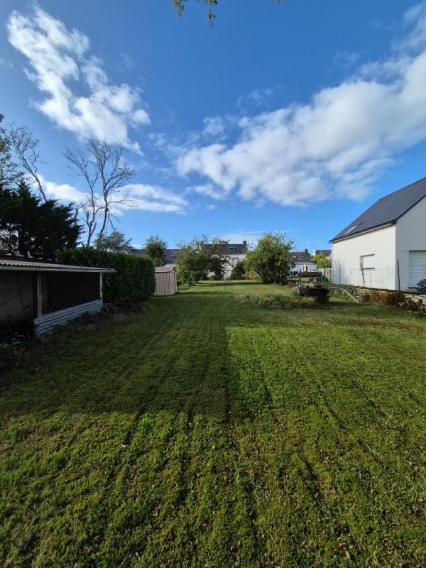 CLEGUER RARE - A vendre terrain constructible de 360 m2, plat, à 400 m du centre de Cléguer (56), 15 min de Lorient, 22 min de la mer (Larmor Plage) 4