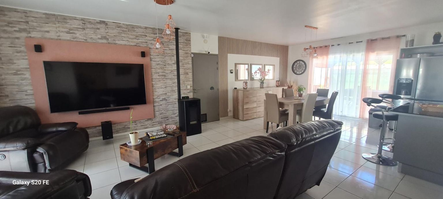 LAURENS Villa type 4 de plain pied, 93m² habitables avec garage/piscine sur 744 m² de terrain 3