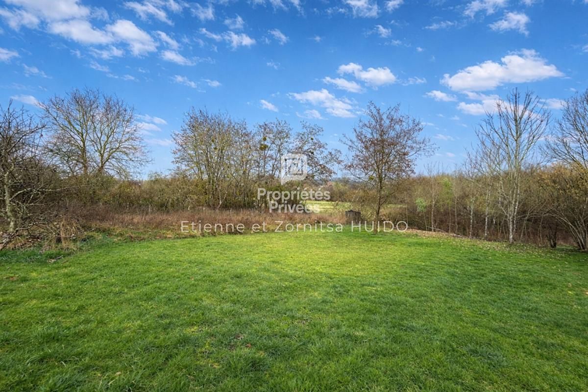 Terrain Buxeuil 1850 m2