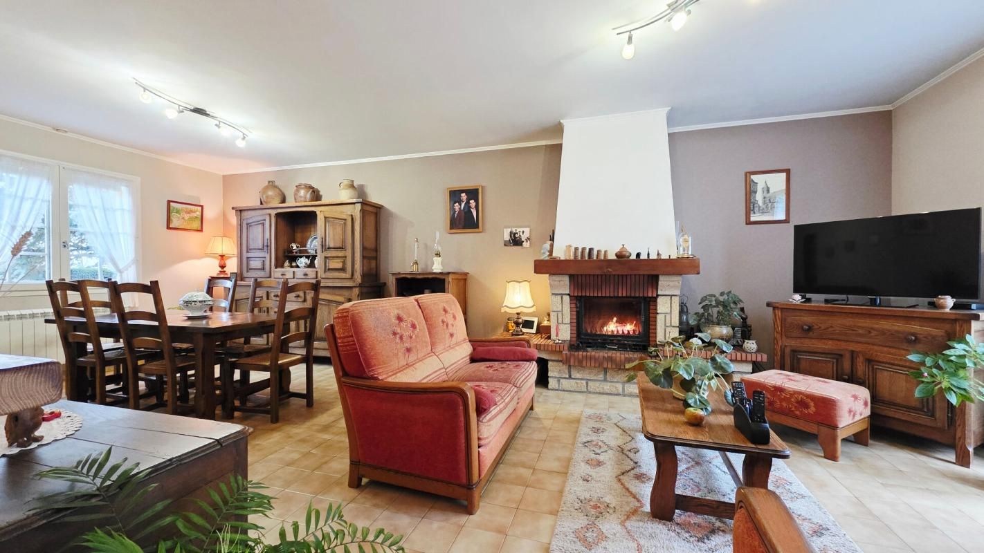 MARMAGNE MARMAGNE MASION DE PLAIN PIED 4 PIECES 3 CHAMBRES JARDIN 4