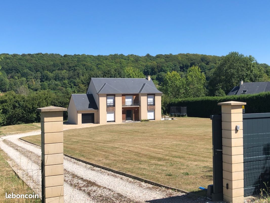 Maison La Riviere Saint Sauveur 8 pièce(s) 193 m2