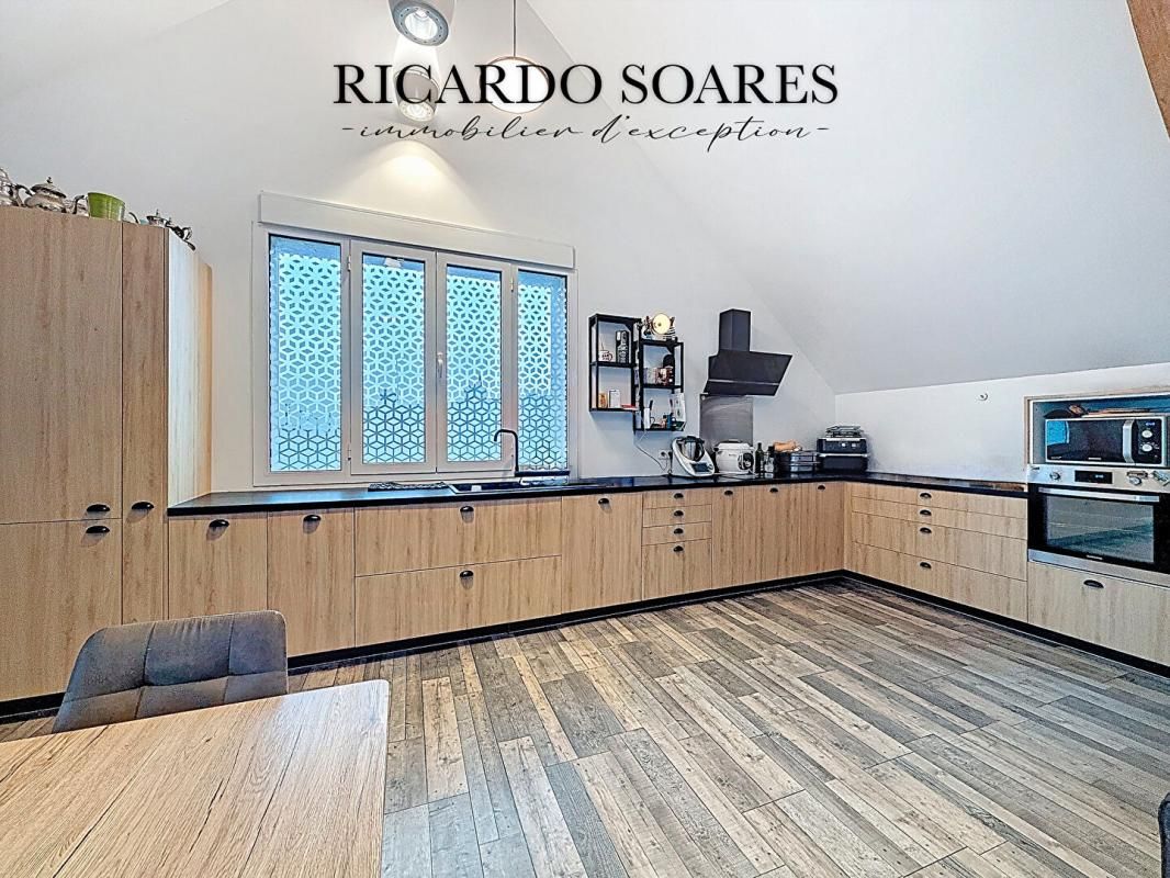 ESTREES-SAINT-DENIS 60190 ESTREES-SAINT-DENIS - ENSEMBLE IMMOBILIER (Rentabilité & potentiel) / APPARTEMENT 4 CHAMBRES / TERRAIN CONSTRUCTIBLE 3