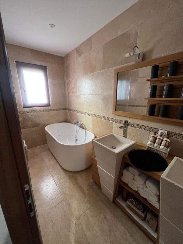 VIRSAC Maison Moderne 2021 -102 M2 - 4 PIECES - 3  CHAMBRES A VIRSAC 3