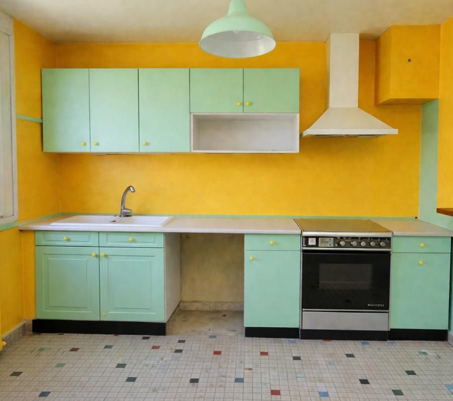 VERDELAIS Maison de caractère avec verrière - dépendances - fort potentiel ?124 m2 - 5 minutes de Langon 3