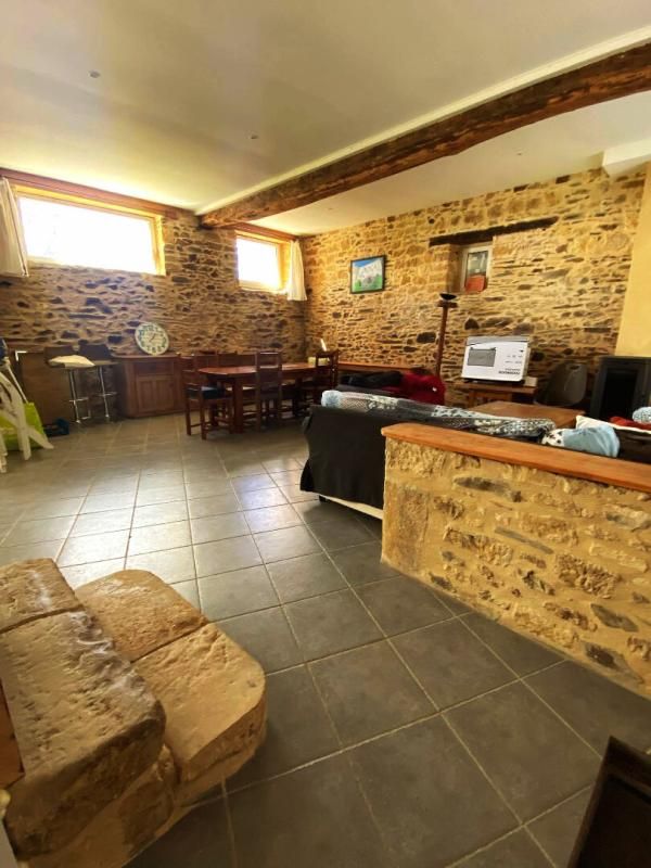 EXCIDEUIL Maison en pierre avec piscine à Excideuil 5 pièce(s) 180 m2 2