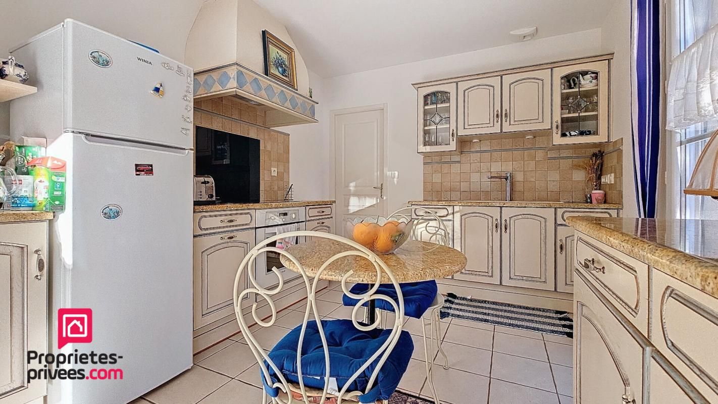 ETAULES Maison Etaules 6 pièce(s) 133 m2 4