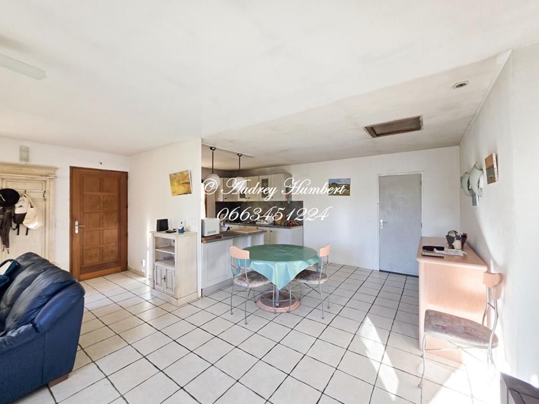 PIERREVERT EXCLUSIVITE à PIERREVERT, MAISON T4 de 93 m², de PLAIN PIED, dans lotissement calme et agréable sur 500 m² arborés 3